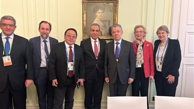 وزير الخارجية يلتقي قادة مجموعة The Elders الداعمة للسلام