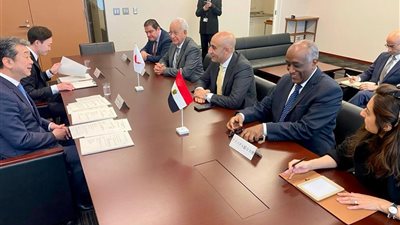 وزير التعليم يلتقي رئيس لجنة التعليم والثقافة فى البرلمان اليابانى لمناقشة سبل تعزيز العلاقات الثنائية