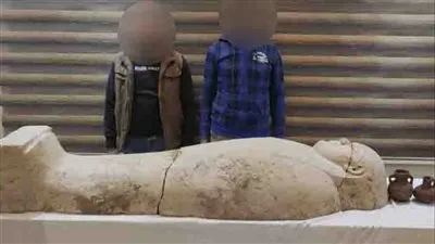 ضبط قطع أثرية بحوزة شخصين بسوهاج بقصد الاتجار