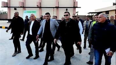 وزير الإسكان يتفقد محطة رفع الصرف الصحي الرئيسية بدمياط الجديدة