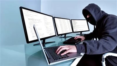 إحالة عشرين متهمًا في قضية منصة “FBC” إلى محكمة الجنايات الاقتصادية