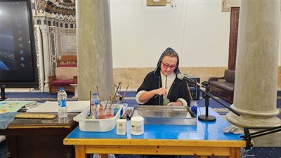 ملتقى الأزهر للخط العربي والزخرفة يستضيف فنانة إيطالية