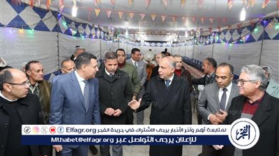 خلال تفقده تجهيزات مائدة الرحمن محافظ المنيا يوجه بزيادة أعداد الوجبات ويشدد على الجودة والنظافة