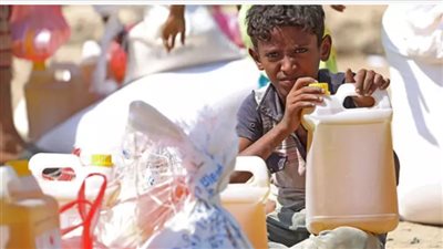  انهيار معيشي.. اليمن على صفيح ساخن مع قرب شهر رمضان.. وخبراء يكشفون لـ 