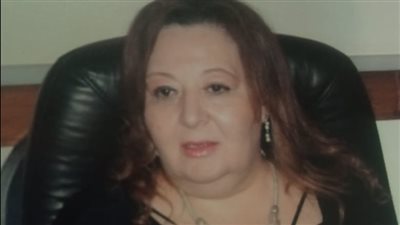 نبيلة جرجس: مستحضرات التجميل تُعتبر منتجات آمنة ولا تتبع وزارة الصحة وفقًا للقانون