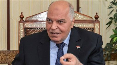 سقوط نقيب المعلمين في فخ الرشوة.. كواليس تنشر لأول مرة