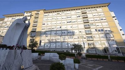 اخر تطورات الأوضاع الصحية لقداسة البابا فرنسيس