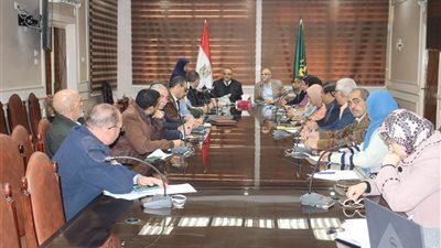 محافظ القليوبية يعقد اجتماع لجنة استرداد أملاك الدولة