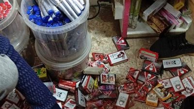 حملة مكبرة بمدينة أسوان تسفر عن تشميع وإغلاق عدد من المحلات، وغرامات فورية مشددة للمخالفين