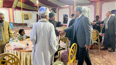 محافظ قنا يشارك في الإفطار الجماعي للعاملين بالوحدة المحلية لمركز ومدينة الوقف