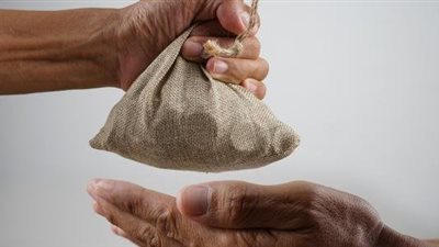 موعد إخراج زكاة الفطر 2025 وقيمتها