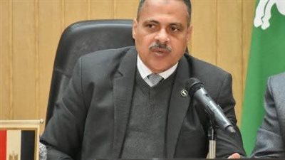 ضبط 454 ألف قطعة أدوات تجميل مجهولة المصدر داخل مخزن يُدار دون ترخيص في بلبيس