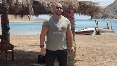 بين أحمد السقا ومحمد رمضان.. من يفضل التهامي العمل معه؟