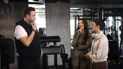 تفاصيل الحلقة ١٢ من الكابتن.. ظهور خاص لشيكو ومي الغيطي ومحمد أنور