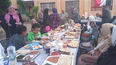 تعليم الأقصر ينظم إفطارًا جماعيًا لطلاب ذوي الإحتياجات الخاصة بالتعاون مع صندوق 