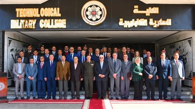 الكلية العسكرية التكنولوجية تنظم الجلسة الـ12 للمجلس الأعلى للتعليم التكنولوجي بالتعاون مع التعليم العالي