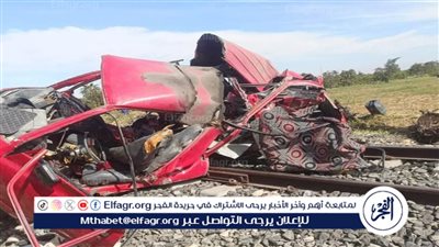 محافظ الإسماعيلية يتفقد موقع حادث اصطدام قطار بميني باص في القنطرة شرق