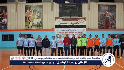 رئيس جامعة المنصورة يشهد مباريات الدور نصف النهائي في دورة الجامعة الرمضانية