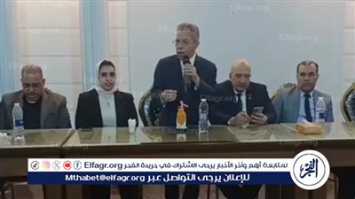النقيب العام يناقش قانون المسئولية الطبية مع أطباء البحيرة (فيديو)