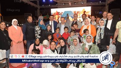 محافظ أسيوط يصطحب فتيات دار الصفا وفتيان دار الحنان في رحلة ترفيهية لمدينة الملاهي 