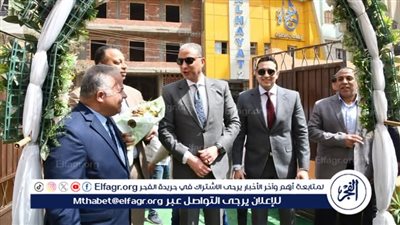 محافظ الفيوم يفتتح مدرسة مصر الرسمية المتميزة للغات ضمن احتفالات العيد القومي