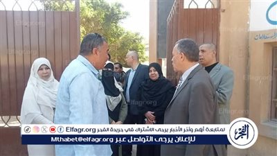 وكيل تعليم أسيوط يتفقد سير العملية التعليمية بمدارس العقال البحري ومزرعة البداري الثانوية الزراعية
