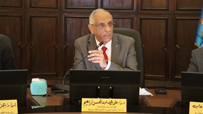 جامعة الإسكندرية تعلن الاستعدادات لإجراء امتحانات الميدتيرم 