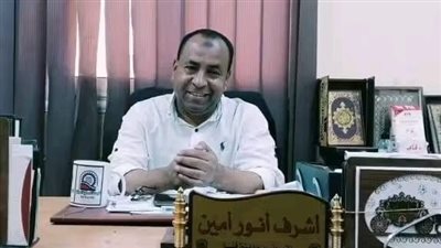 مواطن يطعن رئيس مركز في محافظة قنا أثناء حملة إزالة للتعديات