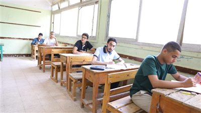 كيف يمكن مواجهة الغش في امتحانات الثانوية العامة 2025؟.. تربوي يجيب