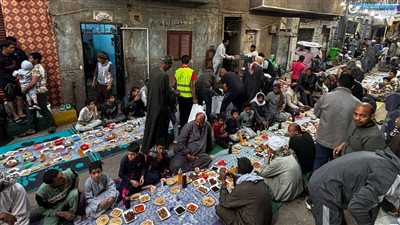  4000 شخص في اكبر إفطار جماعي في الأقصر ضمن مبادرة 