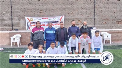 منافسات قوية في خماسي كرة القدم بمركز شباب منية مجاهد بدكرنس