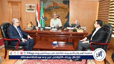 محافظ الفيوم يبحث سبل الاستثمار الأمثل في القطاع الزراعي بأراضي أملاك الدولة