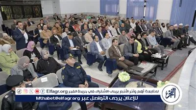 محافظ سوهاج يبحث استعدادات المحافظة لاستقبال عيد الفطر المبارك 
