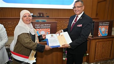 محافظ جنوب سيناء يكرم الأمهات المثاليات على مستوى مدن المحافظة