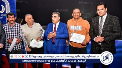 محافظ الدقهلية يكرم مسئولي النظافة بمدينة جمصه..ويعرب عن تقديره لدورهم المتميز 