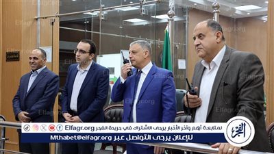 محافظ الإسماعيلية يتابع استقبال الوحدات المحلية لعيد الفطر المبارك من خلال الشبكة الوطنية للطوارئ والسلامة العامة