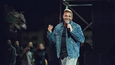 بالصور.. رامي صبرى يتألق بأضخم حفلات عيد الفطر ببورسعيد ويقدم 