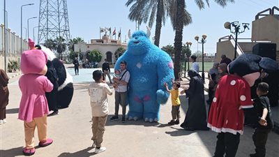 جامعة بنها تنظم حفلا ترفيهيا للأطفال الفلسطينين المرافقين لمصابي غزة بالمستشفى الجامعي