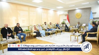 توافد المهنئين بعيد الفطر المبارك علي دوام عام محافظة مطروح