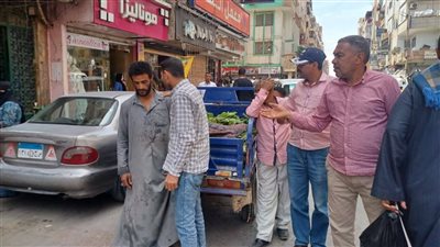 حملة لإزالة الإشغالات تجوب شوارع نجع حمادي لضبط الشارع