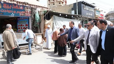 محافظ الشرقية يأمر برفع الإشغالات بميدان قصر الثقافة وشارع القيثارية بمنيا القمح