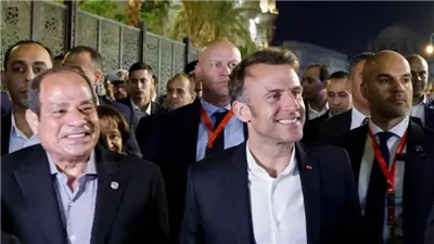 عمرو أديب: صور الرئيس السيسي وماكرون في خان الخليلي تؤكد أن مصر آمنة 