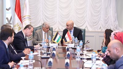 وزير التعليم يؤكد دعم مصر الكامل للأشقاء الفلسطينيين في ملف التعليم