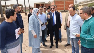 محافظ المنوفية يتفقد صوامع قويسنا الحقلية بسعة تخزينية 5 آلاف طن استعدادا لموسم حصاد القمح