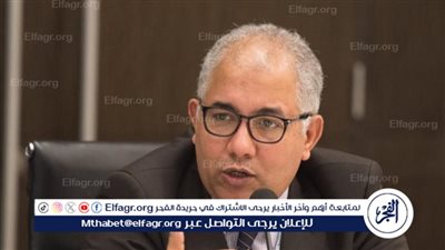 الدكتور محمد بشاري يفوز بجائزة الشيخ زايد للكتاب عن كتابه 