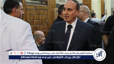 عبدالمحسن سلامة يقدم واجب العزاء في شقيقة نقيب الصحفيين 