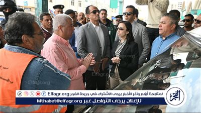 محافظ البحيرة تتابع تطبيق تعريفة الركوب الجديدة بموقف دمنهور (فيديو)