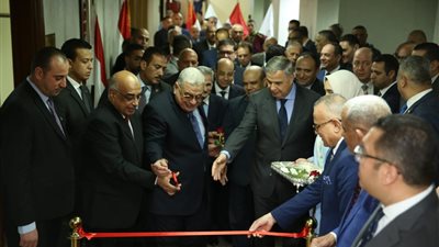 وزير العدل يفتتح مكتب توثيق الشهر العقاري بمجمع محاكم مجلس الدولة في الإسكندرية