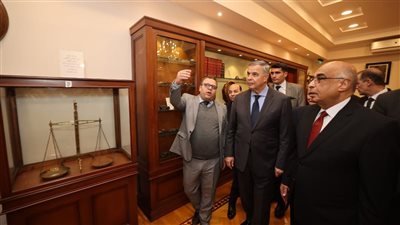 وزير العدل يفتتح فرعي توثيق بالإسكندرية ويزور محكمة استئناف المدينة وسرايا الحقانية