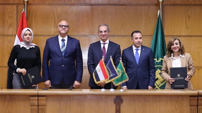 وزير الاتصالات يشهد توقيع مذكرة تفاهم لبناء القدرات الرقمية لأهالي القليوبية